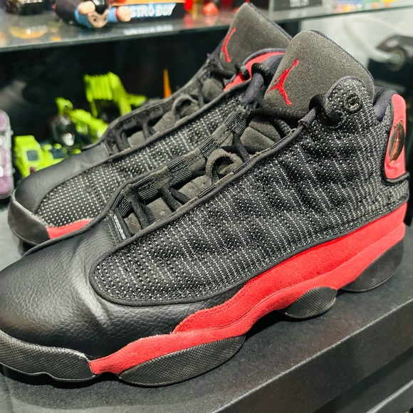 Jordan 13 size 5y - Picture 2 of 5